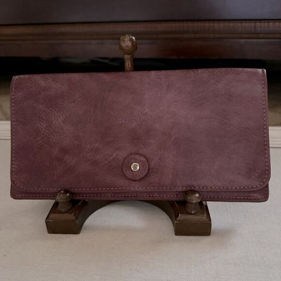 Vintage Wanderlust burgundy leather passport / travel wallet with plaid lining. - Picture 1 of 10